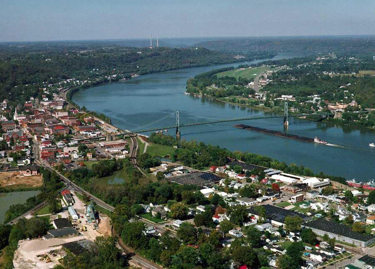 Maysville, Kentucky
Distance: 1 hour
Step back in time in Maysville, Kentucky, a small town located along the Ohio River. Celebrate the arts in many different ways in this quaint historic town by enjoying a show at the famed 1889 Washington Opera House. You can head over to the Russell Theater and enjoy an Art Deco experience in a place that once hosted a red carpet event for Rosemary Clooney (whose hometown is Maysville) at the opening of The Stars are Singing. For some history, walk around and discover Underground Railroad sites, or do a tour and tasting at the Old Pogue bourbon distillery, open since 1876.