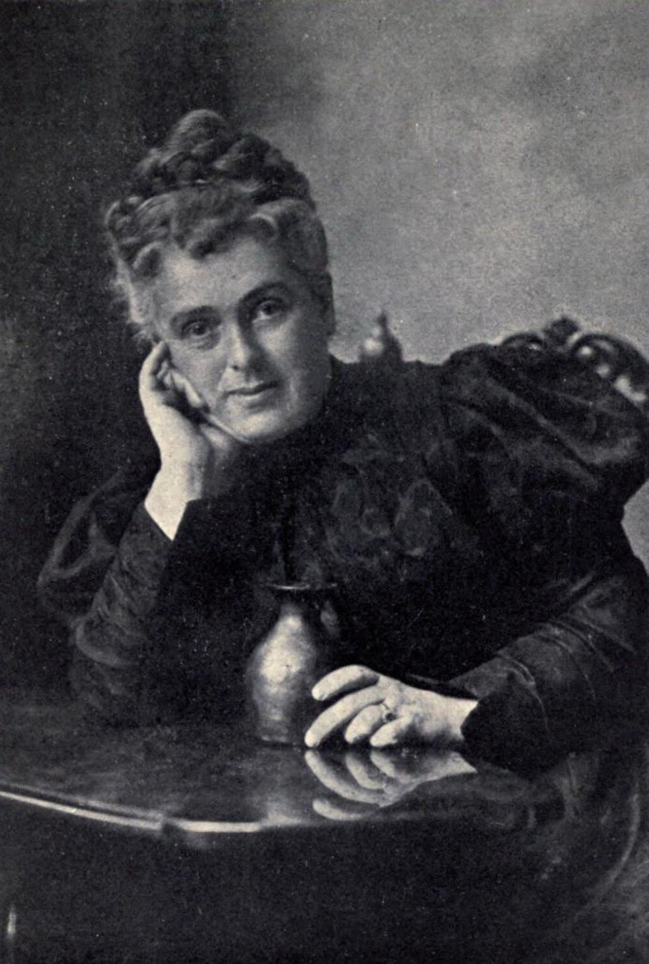 Maria Longworth Nichols Storer
Founder of Rookwood Pottery Maria Longworth Nichols Storer was born in 1849 into one of Cincinnati’s wealthiest families at the time. She gained an early love of fine arts, with childhood hobbies that included painting and playing the piano. As an adult, she became the first woman in the United States to found a music festival thanks to her efforts raising funds for the Cincinnati May Festival, which continues to this day. In 1873, she began learning how to paint china from ceramic chemist Karl Langenbeck, and she later enrolled in what’s now the Art Academy of Cincinnati to study china-painting. And in 1880, Nichols founded the famous Rookwood Pottery Company, becoming the first woman in Cincinnati to own a shop like this.