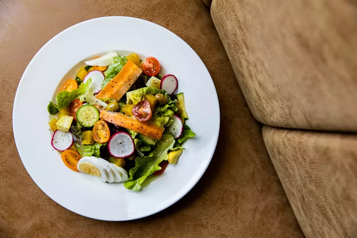 Goose & Elder's Big Salad
