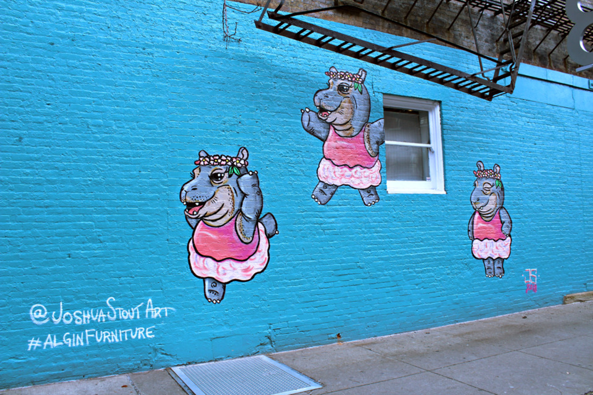 Best Fiona the Hippo Mural Not Painted by ArtWorks