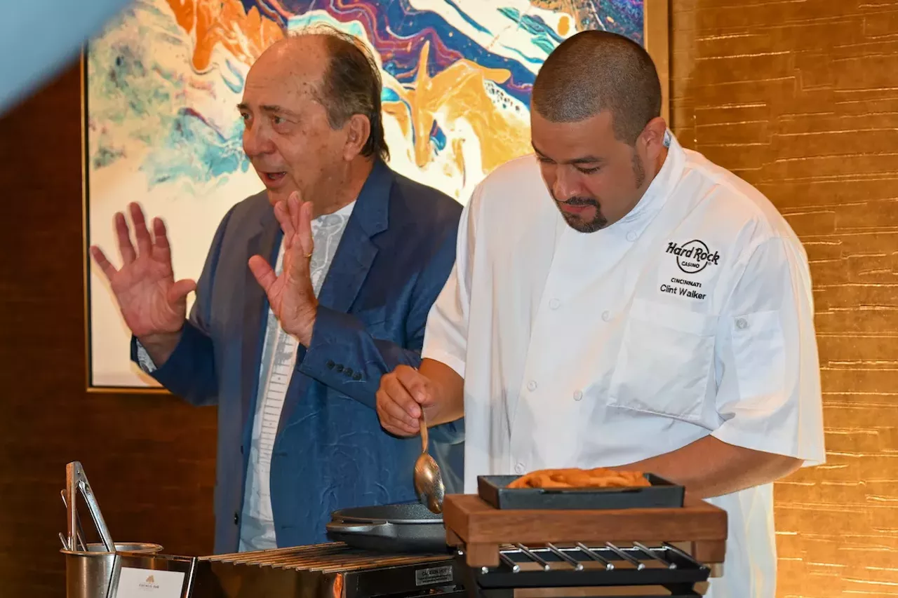 Cincinnati Reds legend Johnny Bench with Council Oak's new executive sous chef, Clint Walker