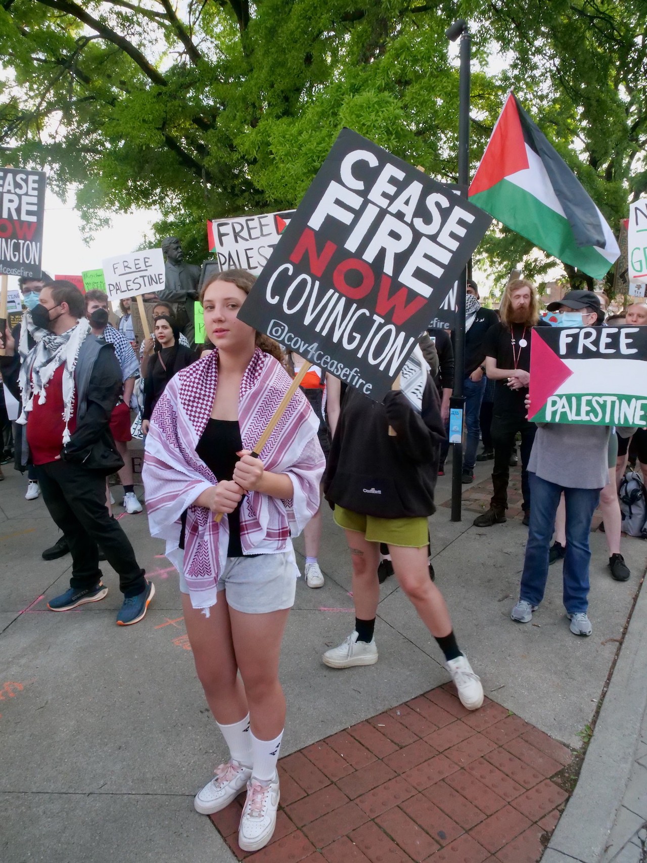 Demonstrators from six Greater Cincinnati organizations gathered in Covington on May 7 to protest the U.S.'s support of Israel as defense forces move into Rafa.