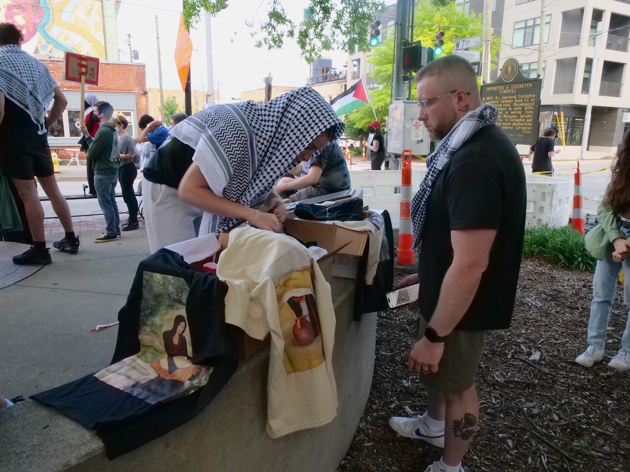 Demonstrators from six Greater Cincinnati organizations gathered in Covington on May 7 to protest the U.S.'s support of Israel as defense forces move into Rafa.