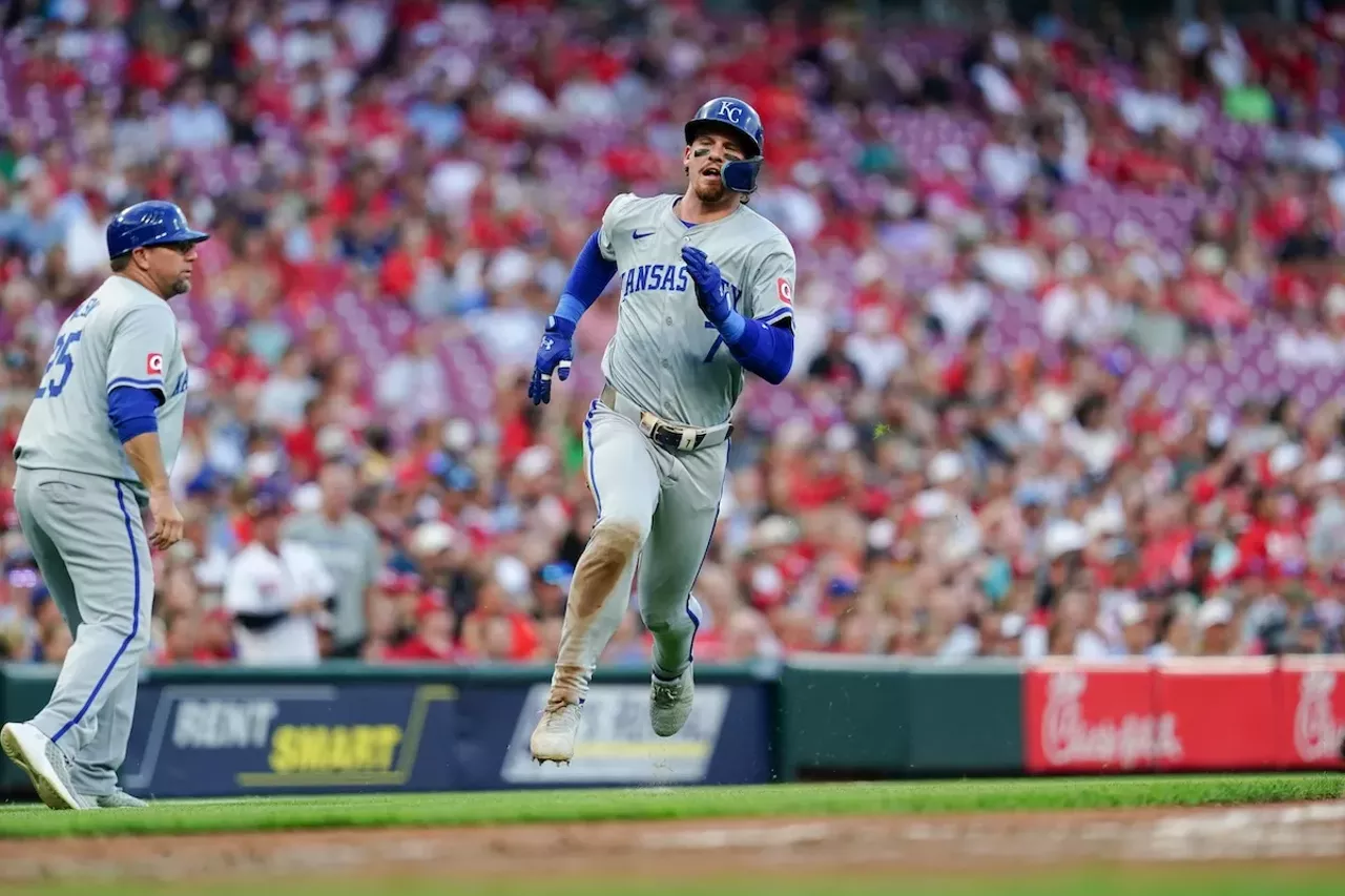 Kansas City Royals player Bobby Witt Jr. rounds third base and scores | Cincinnati Reds vs. Kansas City Royals | Aug. 17, 2024