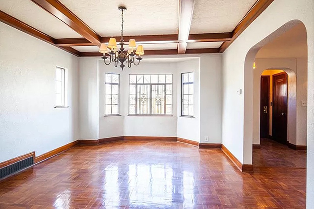 The Vintage Bathrooms in This College Hill Tudor Are a Pastel Dream