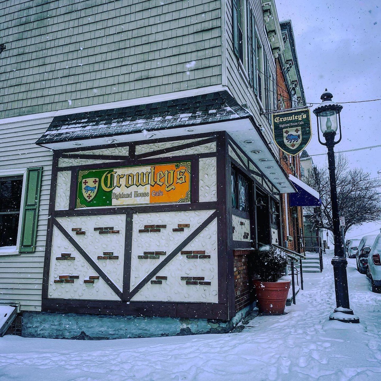 Crowley&#146;s Irish Pub
958 Pavilion St., Mount Adams
Crowley&#146;s has made a name for itself by offering tons of beers on draft in an unpretentious atmosphere. The bar was established in 1937 by Bill Specs Crowley. They put on quite a party for Saint Patrick&#146;s Day and the Labor Day fireworks.