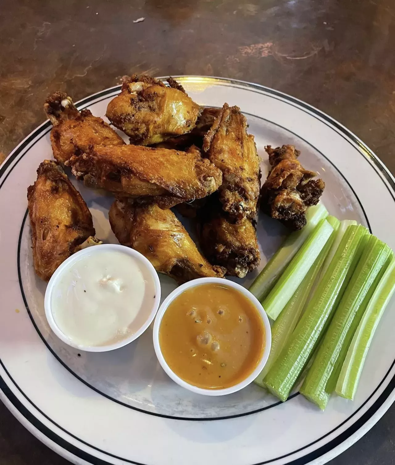 Blondie’s Sports Bar & Grill
7886 Cincinnati Dayton Road, West Chester Township
Wing Deal: Seven traditional wings tossed in your choice of sauce. Dine-in or takeout.